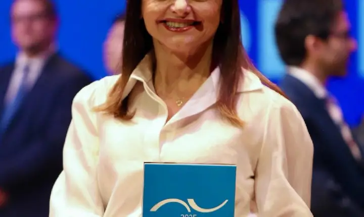 Alice Portugal é eleita a melhor deputada da Bahia pelo Prêmio Congresso em Foco