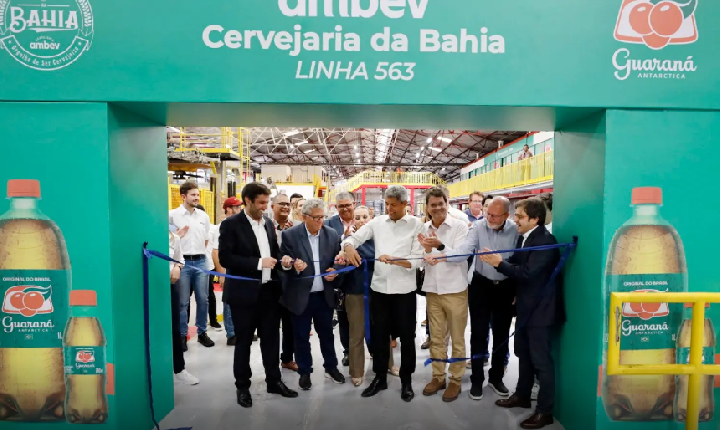 Ambev investe R$ 75 milhões e inaugura nova linha de refrigerante em sua fábrica da Bahia