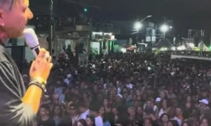 ARTISTAS NACIONAIS FAZEM SHOW NO MUNICÍPIO DE IBIPEBA