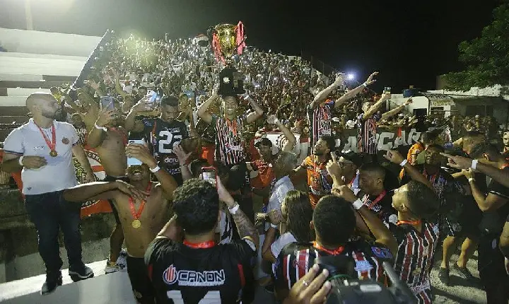 Atlético de Alagoinhas vence o Jacuipense e é bicampeão baiano