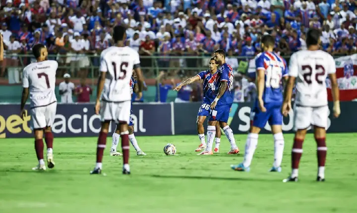 Bahia goleia o Jacuipense e vai decidir título do Baianão com o Vitória