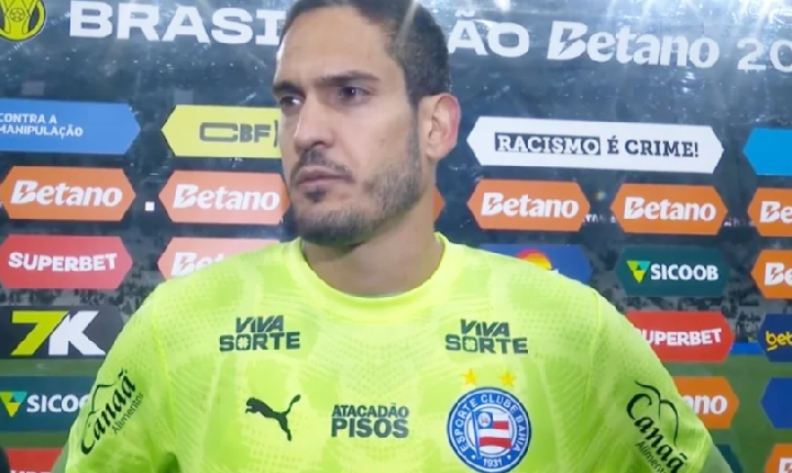Destaque da partida com boas defesas, o goleiro Ronaldo valorizou o ponto somado fora de casa
