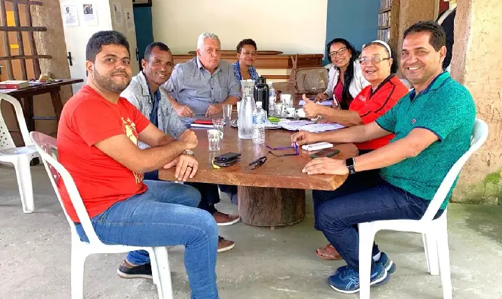 FEDERAÇÃO BRASIL DA ESPERANÇA DE ALAGOINHAS(PT, PV, PC do B) SE REUNIU PARA DISCUTIR O PLEITO MUNICIPAL DE  2024