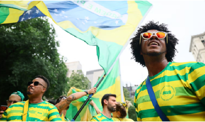 Hino do Brasil supera França e Argentina e é eleito o mais bonito da Copa