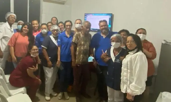 Hospital Municipal de Catu capacita profissionais sobre manejo para pacientes psiquiátricos