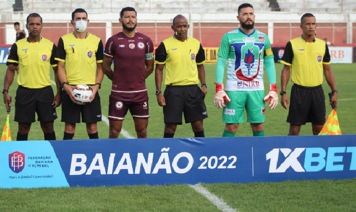 Jacuipense mantém 100% de aproveitamento e volta à liderança do Baianão