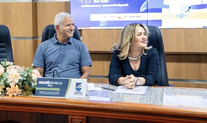 Prefeito Pequeno Sales confirma saída de Jaquelene Brás como Secretaria de Saúde