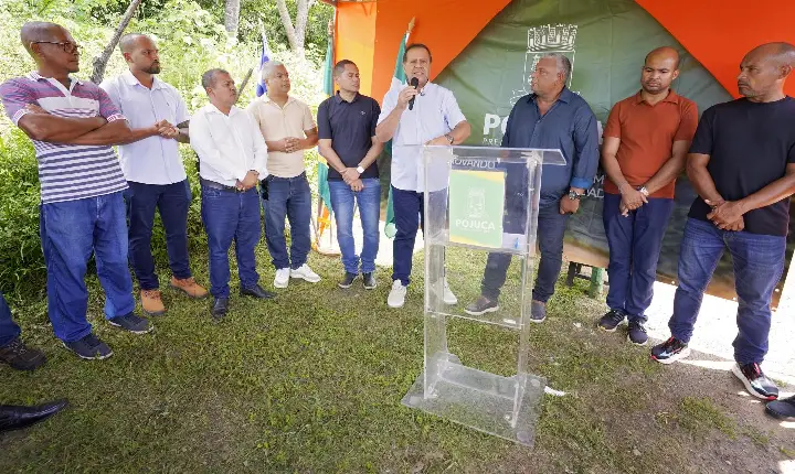 Pojuca: Comunidade do Sapé celebra início de obra de pavimentação