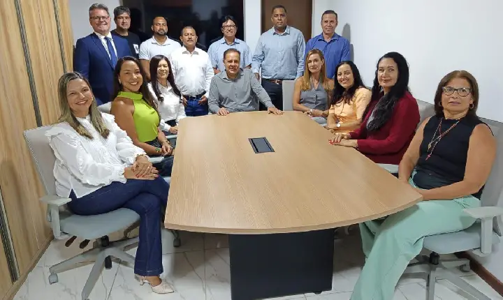 Pojuca: Luizinho Trinchão divulga sua  equipe de Secretários   para o seu primeiro mandato