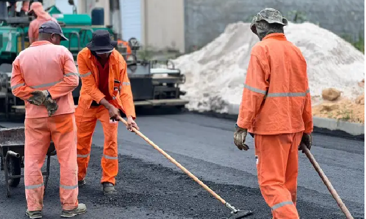 Prefeitura de Alagoinhas conclui obra de Pavimentação na Rua Parque Regente