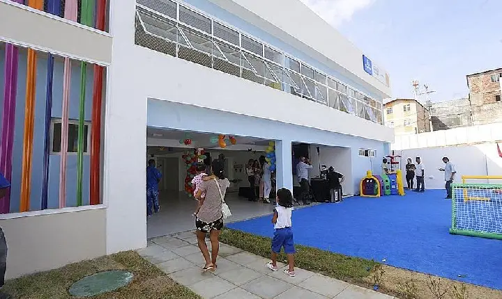 Prefeitura de Salvador estuda voltar totalmente às aulas presenciais na próxima semana