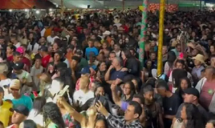 SÃO PEDRO 2024 EM RIBEIRA DO AMPARO, ENCANTA PUBLICO
