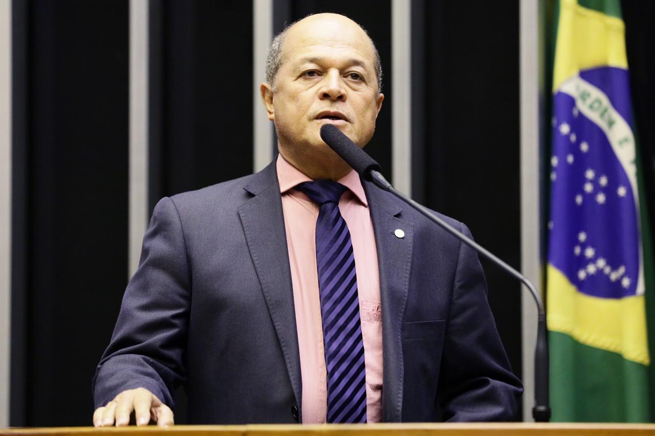 Joseildo assume titularidade do mandato de deputado federal
