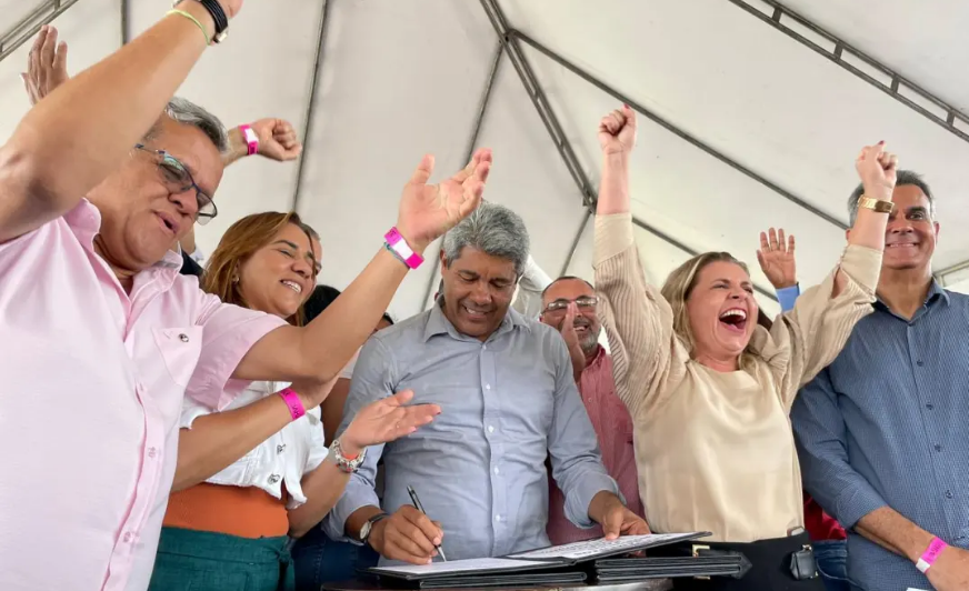 Governador anuncia construção do Hospital Regional de Alagoinhas