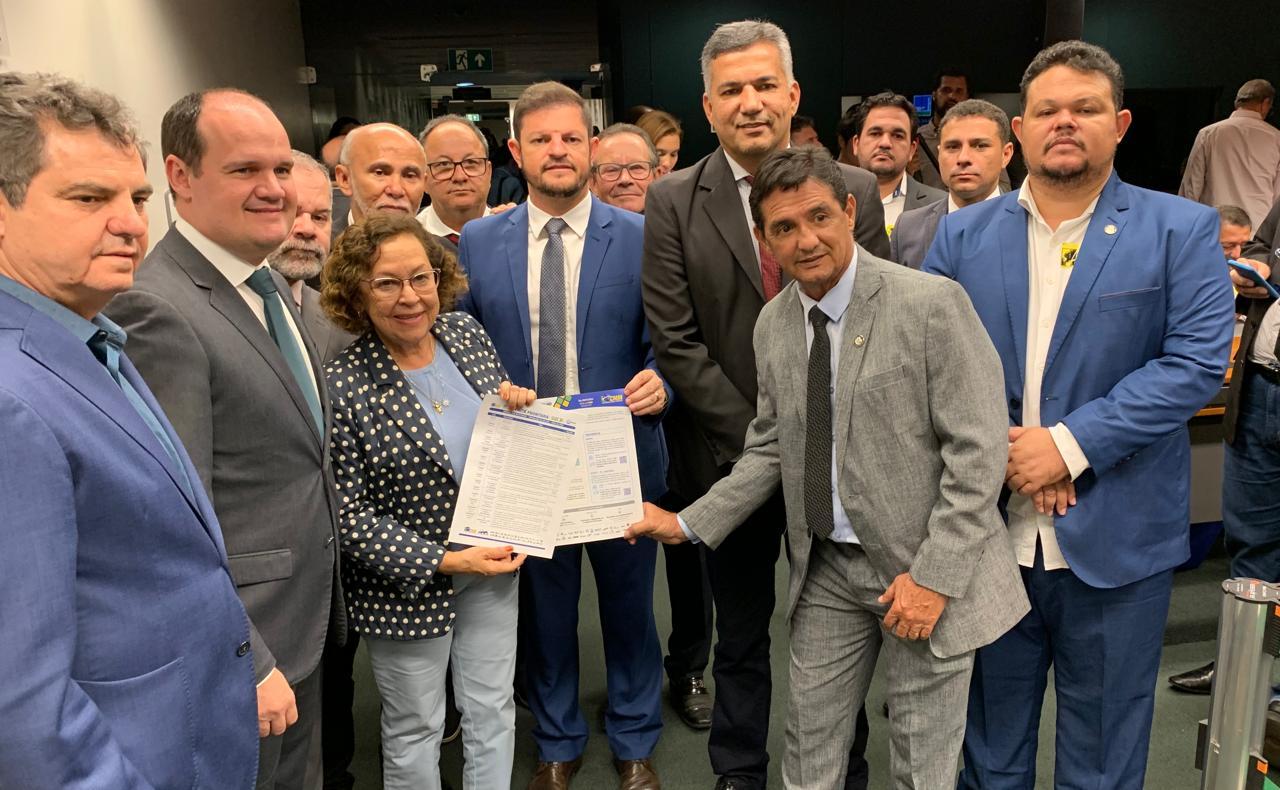 Prefeitos baianos mobilizam deputados para aprovar propostas em apoio aos municípios