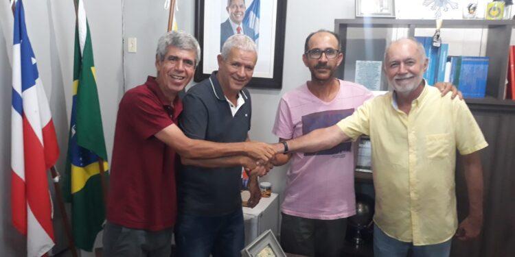 Vereador Rubens de Pau lavrado sela aliança com o Prefeito Pequeno Sales e se mantem no PT