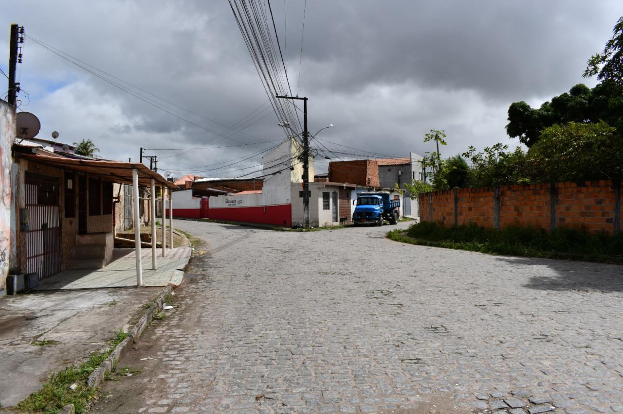 Prefeitura de Alagoinhas assina contrato para realização da obra de conclusão da macrodrenagem do canal Silva Jardim