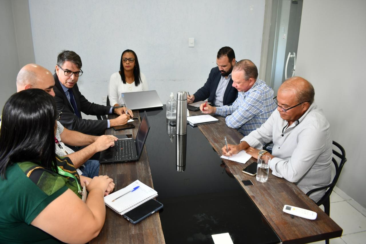 Prefeitura realiza reunião para tratar do avanço das ações da PPP de Iluminação Pública de Alagoinhas