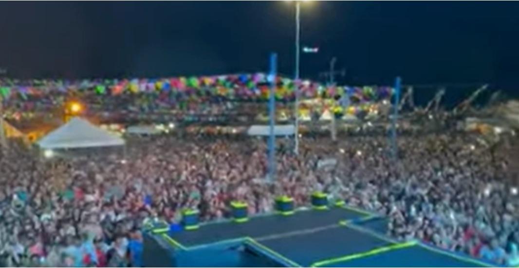 MÚSICA, DANÇA E EMOÇÃO: FESTEJOS SANTO ANTÔNIO PILÃO ARCADO