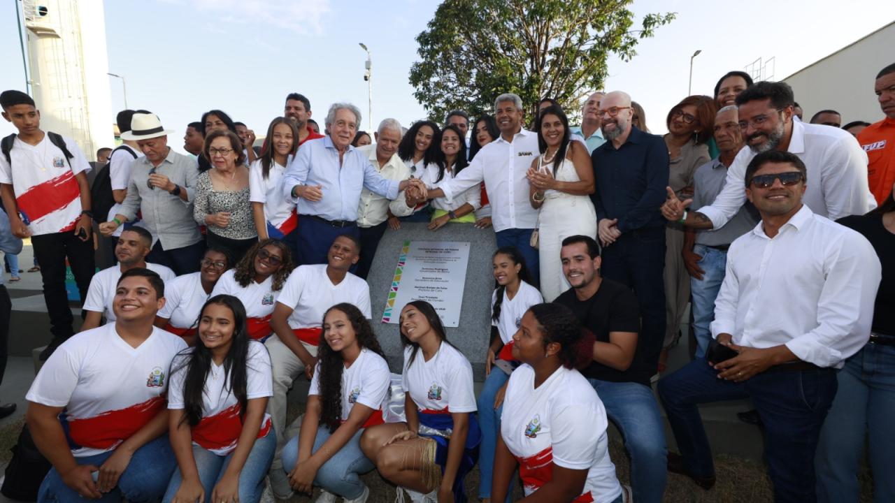 Com investimento de R$ 32 milhões, Catu ganha novo colégio de tempo integral com 12 salas de aula