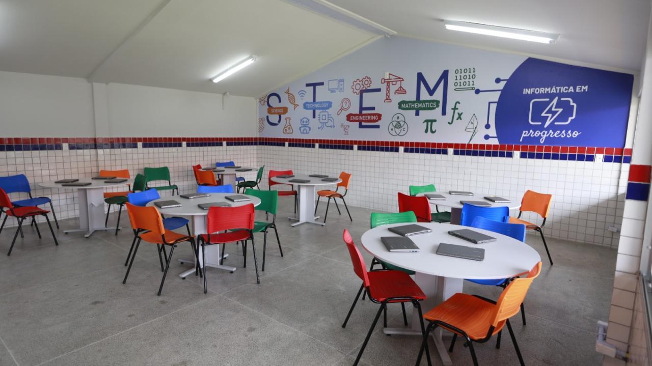 Colégio Estadual de São Sebastião do Passé é modernizado e ganha laboratórios e biblioteca