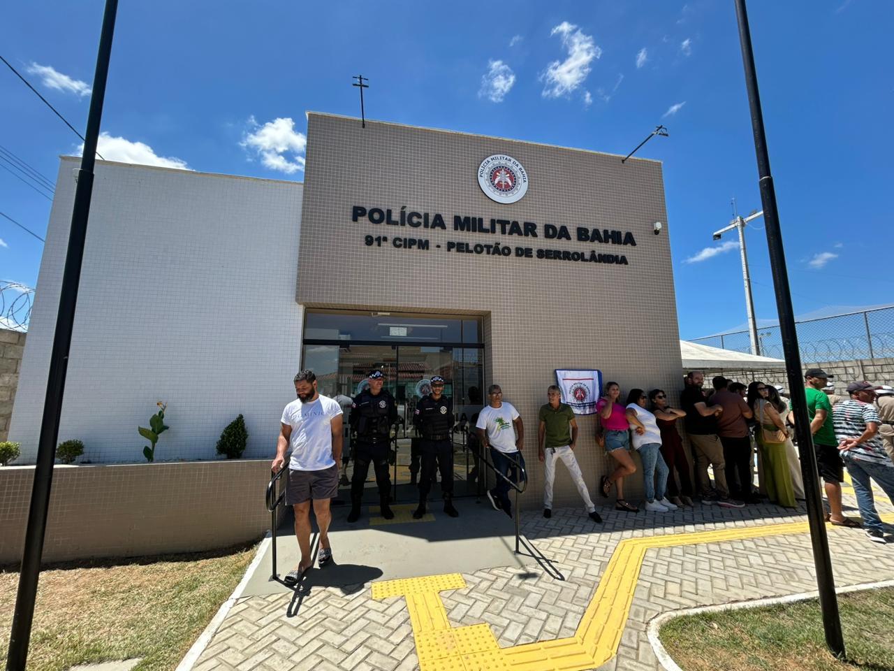 Governo do Estado entrega o novo Pelotão da PM de Serrolândia