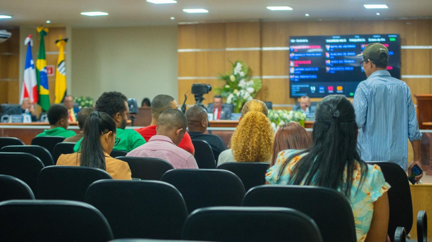 Câmara de Catu aprova projetos que fortalecem a cultura e valorizam os professores da rede pública