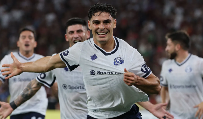 Fluminense sofre virada histórica e é vaiado pelo Maracanã na Libertadores