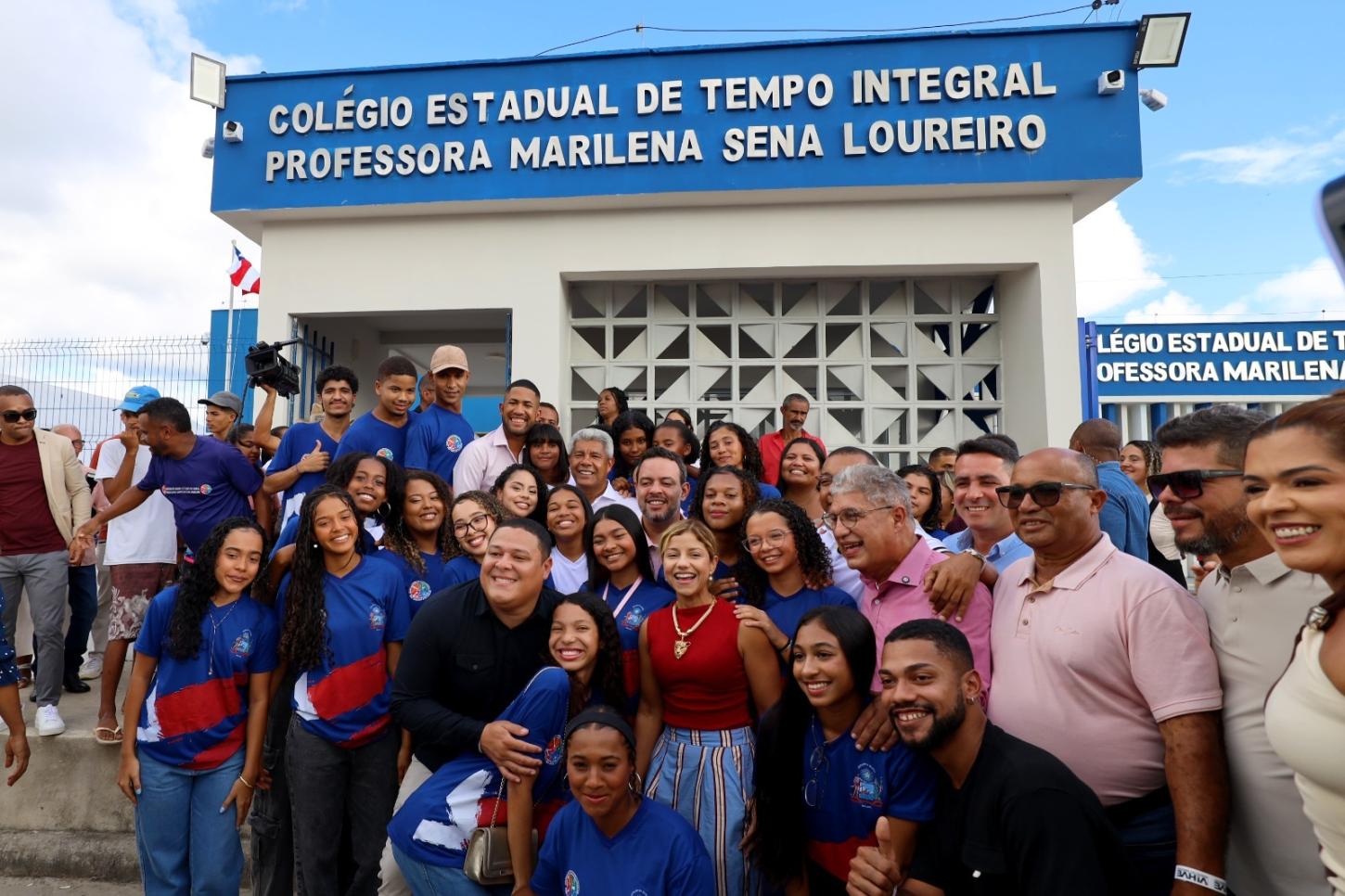 Governo do Estado entrega colégio de tempo integral em Mascote com investimento de R$ 13,1 milhões