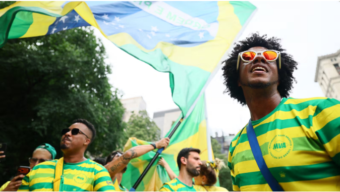 Hino do Brasil supera França e Argentina e é eleito o mais bonito da Copa