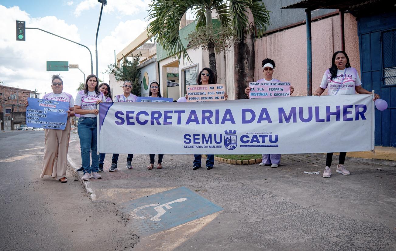 Secretaria da Mulher realiza blitz educativa em alusão ao Agosto Lilás